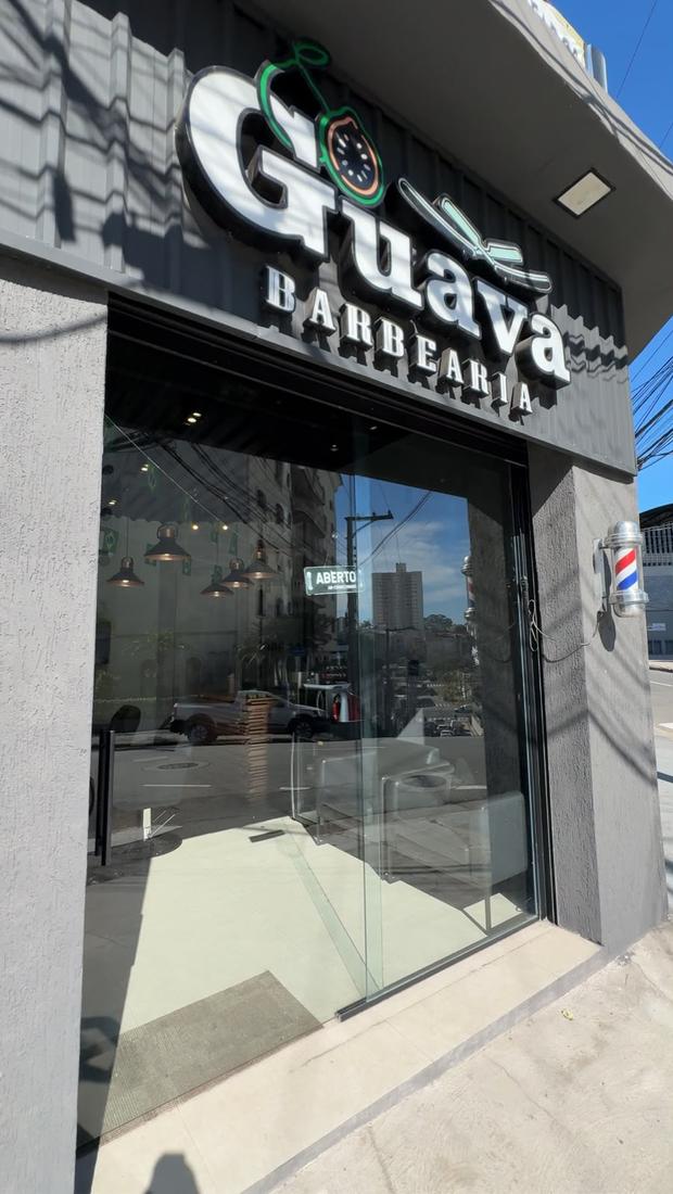 Fachada da Barbearia Guava, Santo André